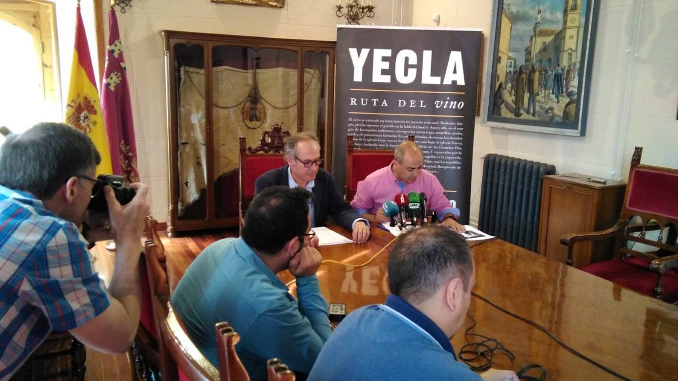 Ruta del Vino y el  Ayuntamiento de Yecla asisten a la XXIV Asamblea General de ACEVIN en La Rioja