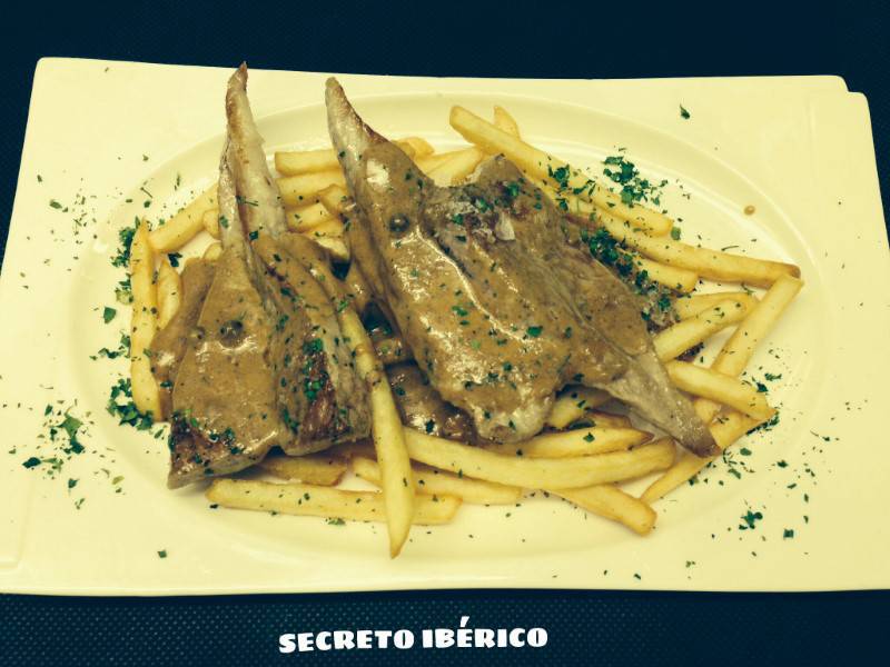 Iberian sirloin menu. Candilejas Restaurant